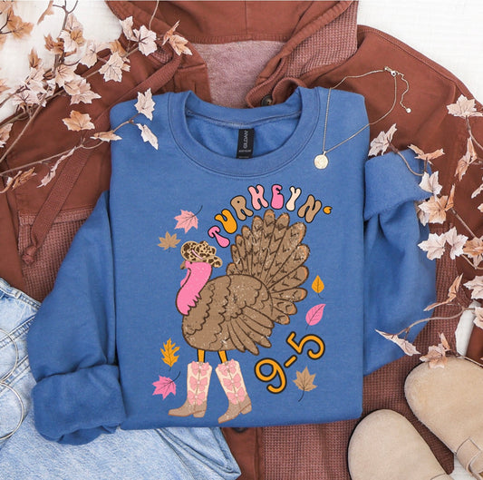 TURKEYN’ 9-5 🦃