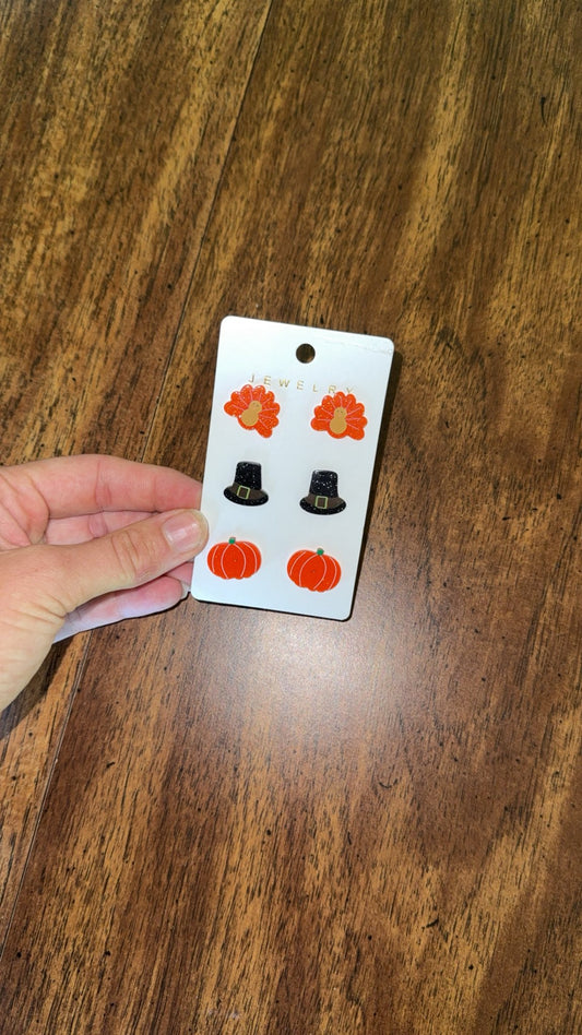 THANKSGIVING EARRINGS 🦃