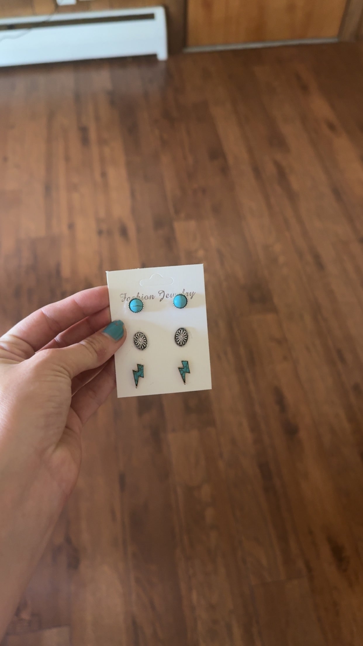 LIGHTENING EARRINGS ⚡️